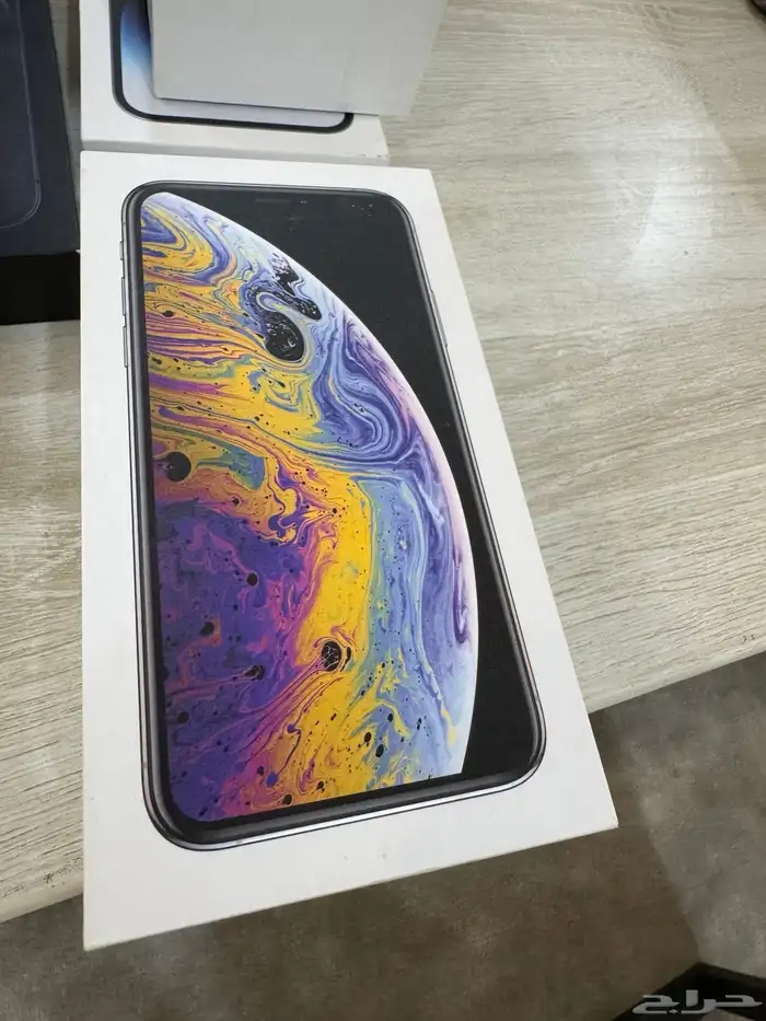 علب بوكسات اجهزة الآيفون وسامسونج وايباد 5