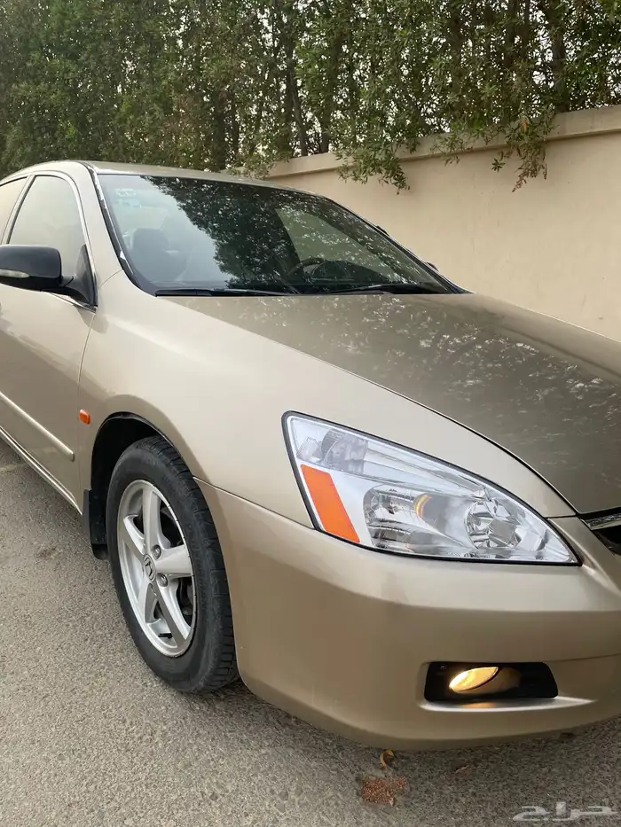 هوندا اكورد 2004 LX فل كامل 7