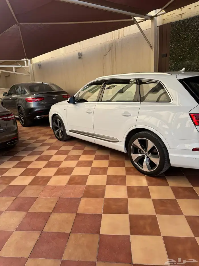 اودي 2016 Q7 نظيف جدا فل كامل سوبر تشارج 5