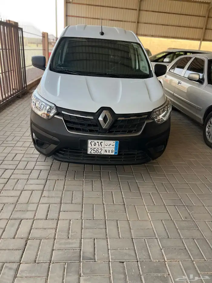 رينو 2023 1
