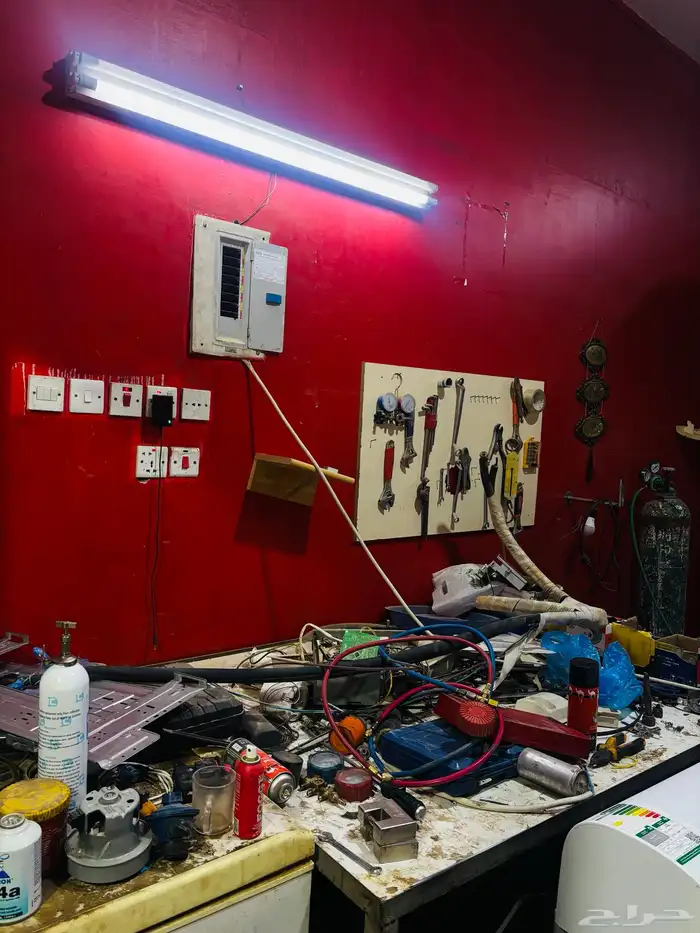 للبيع محل تبريد مع سيارة كرسيداAc shop forsale in alkharj 6