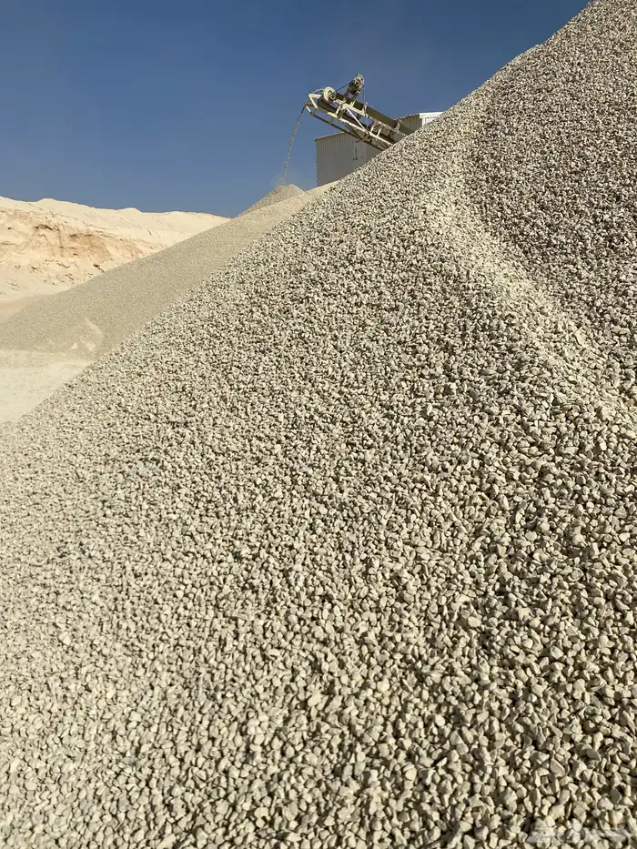 متوفر لدينا بحص 3 8. 3 4 زيرو وبودره 3