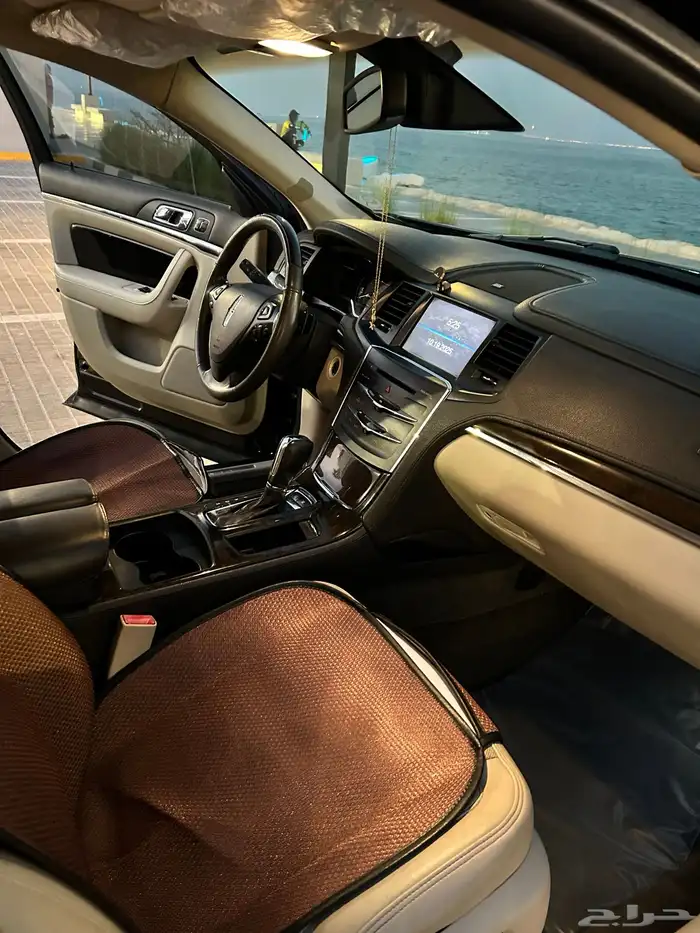 لينكون مديل 2014 فل 8