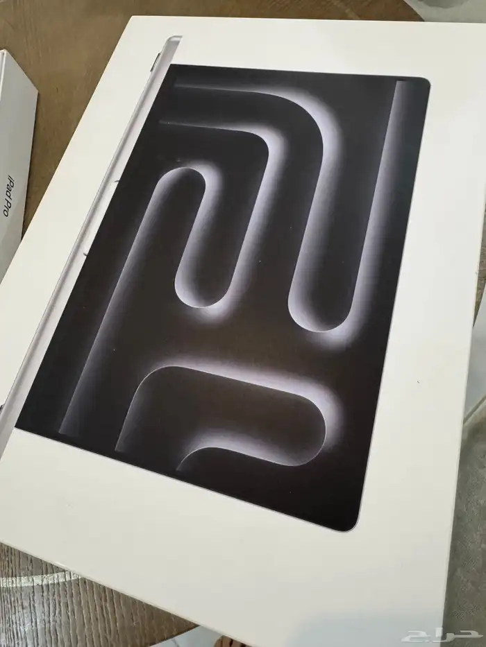 علب بوكسات اجهزة الآيفون وسامسونج وايباد 34