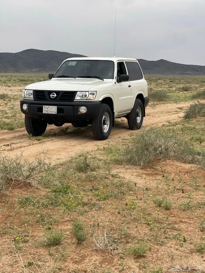 نيسان ربع باترول 4