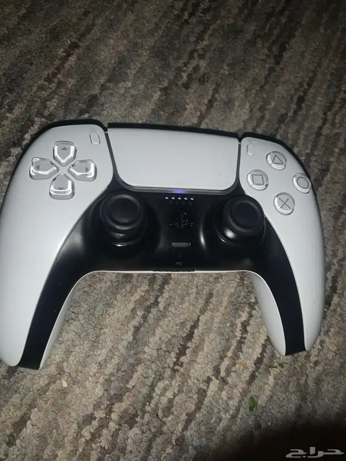 يده بلاستيشن 5 0