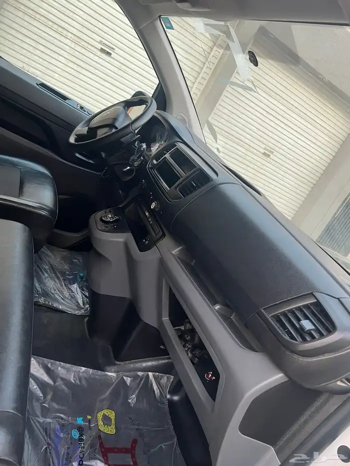 بيجو اكسبريت 2020 5