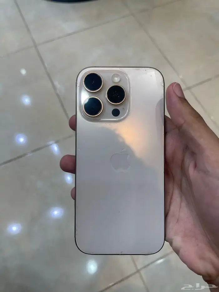 جوال ايفون 16 pro 7