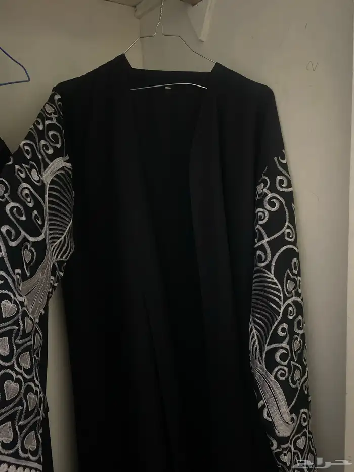 عبايه بتطريز 1