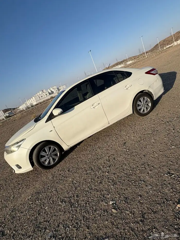 يارس 2015 للبيع 0