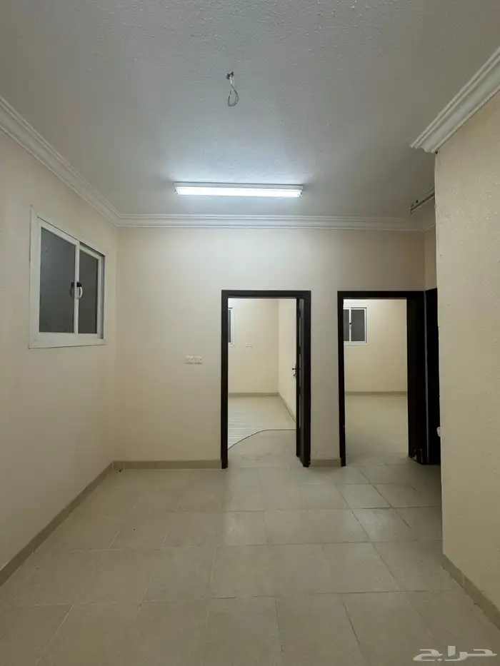 للايجار شقق عزاب بالمجمعة 1