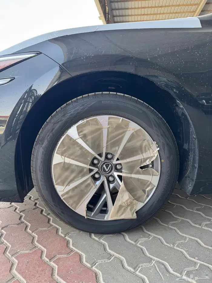 لكزس ES300h فئة AH هايبرد 2025 4