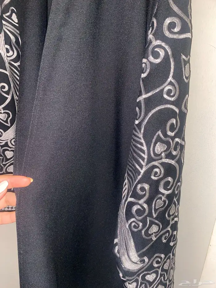 عبايه بتطريز 2
