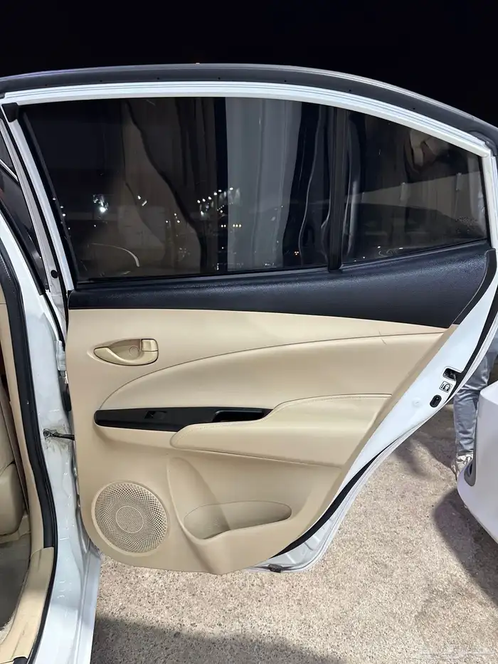 تويوتا يارس 2022 فل وكالة 18