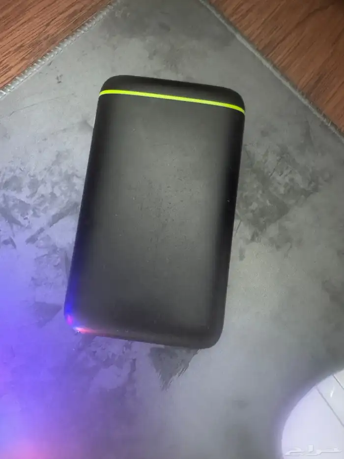 بطاريه متنقله 1