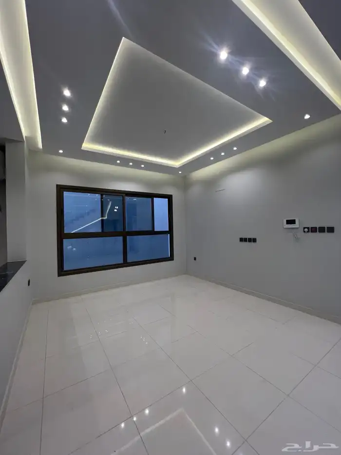 للبيع فيلا فاخرة دورين وملحق درة الموسى 21