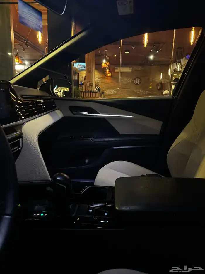 كامري 2025 LE اسود سعودي 19