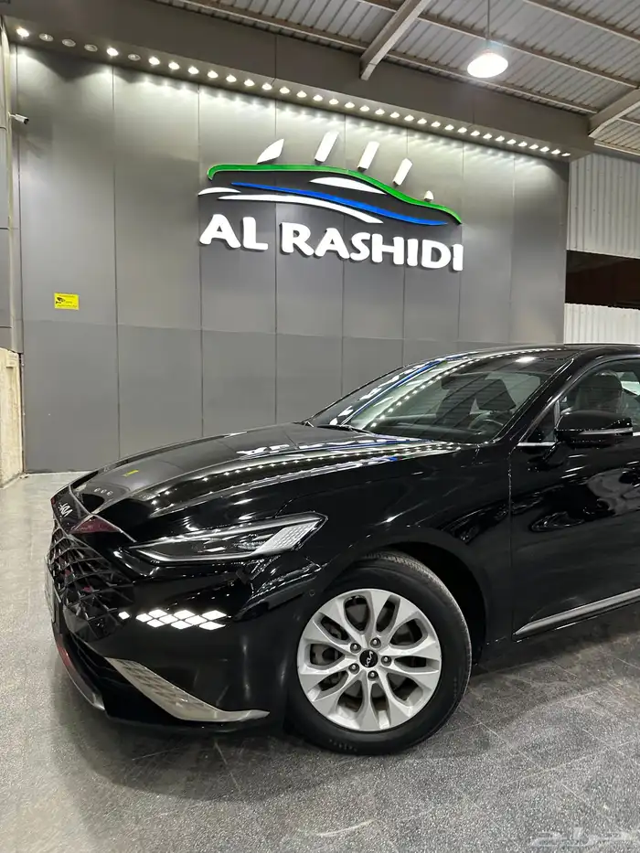 كيا K8 نص فل 2022 اسود لدى معرض(عبيد الرشيدي) 3