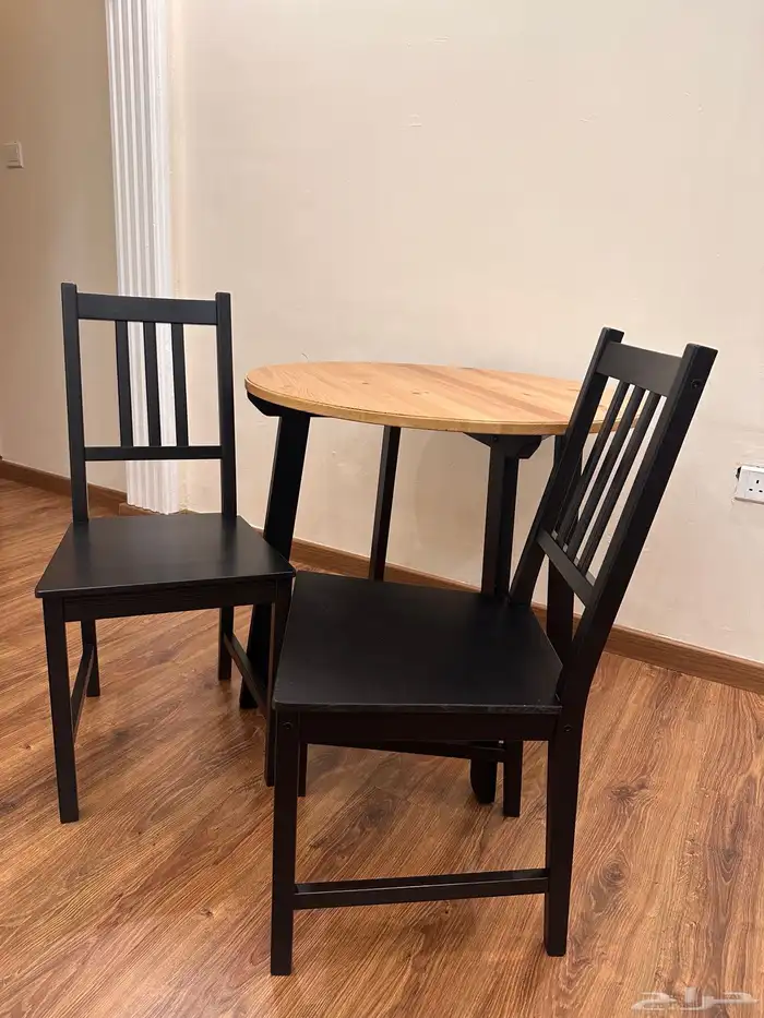 طاولة طعام 1