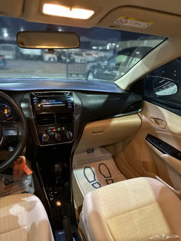 تويوتا يارس 2022 فل وكالة 14