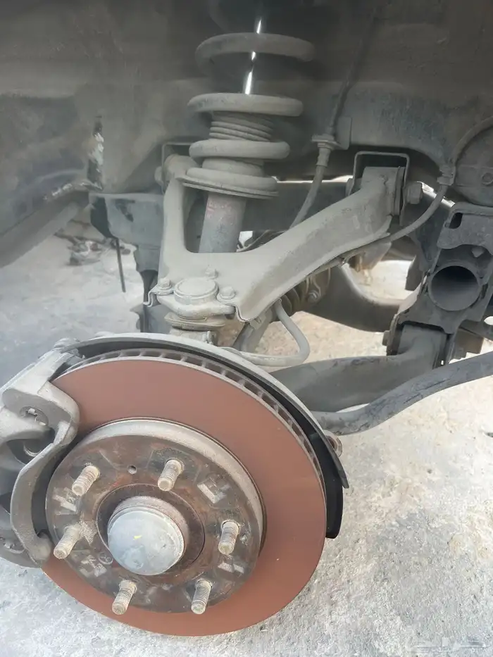 كرونه امامية مع العكوس باجيرو من 2004 إلى 2008 2