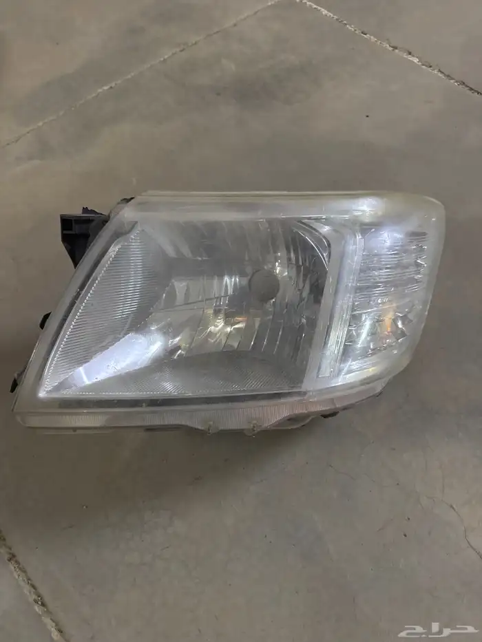 شمعات هايلوكس كامري 3