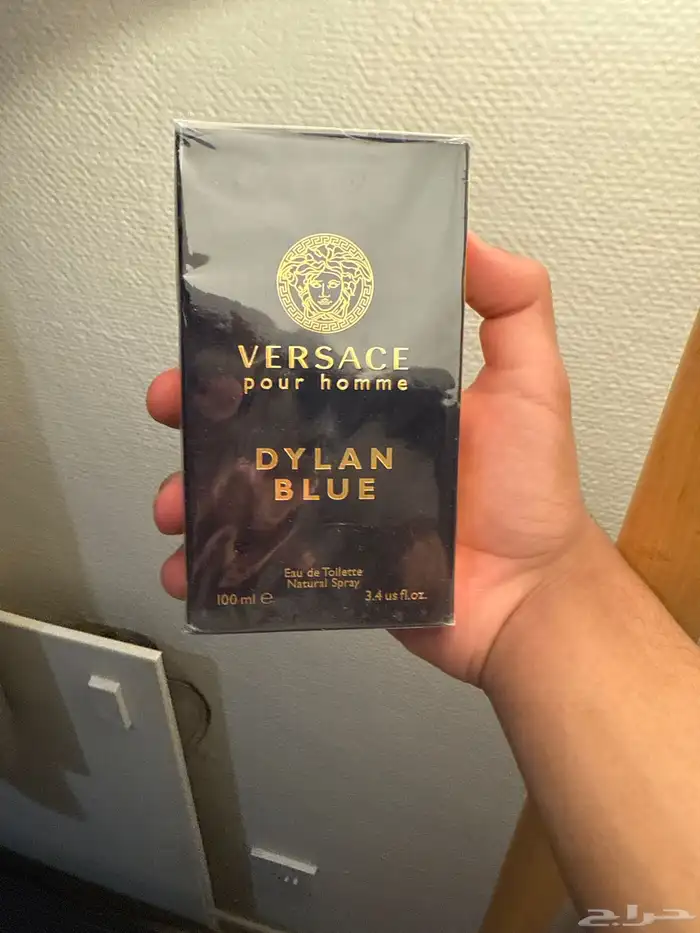 عطر فرساتشي ديلان بلو الرجالي - Versace Dylan Blue 0