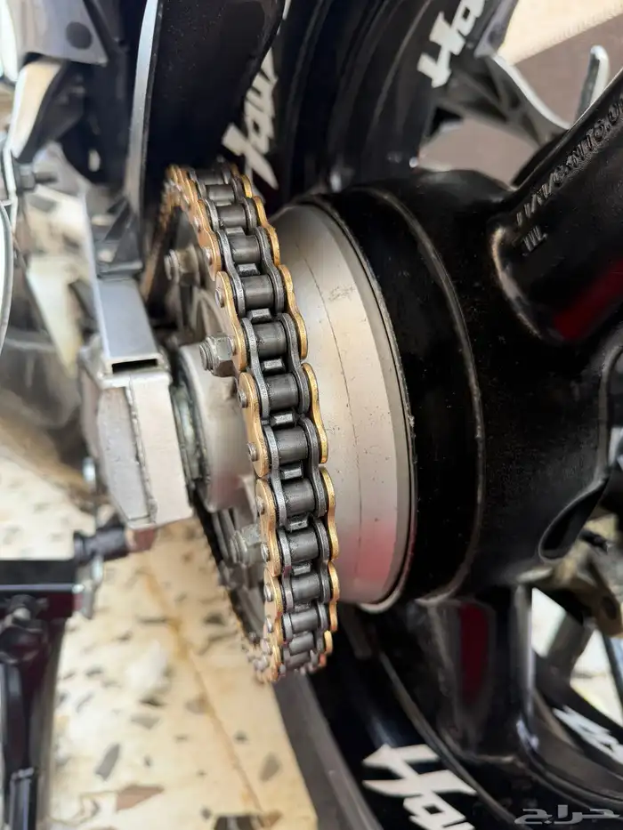 للبيع دباب هايبوزا 1300cc 1