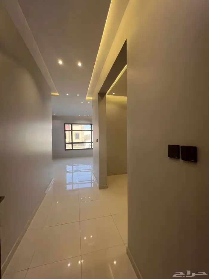 للبيع فيلا فاخرة دورين وملحق درة الموسى 16