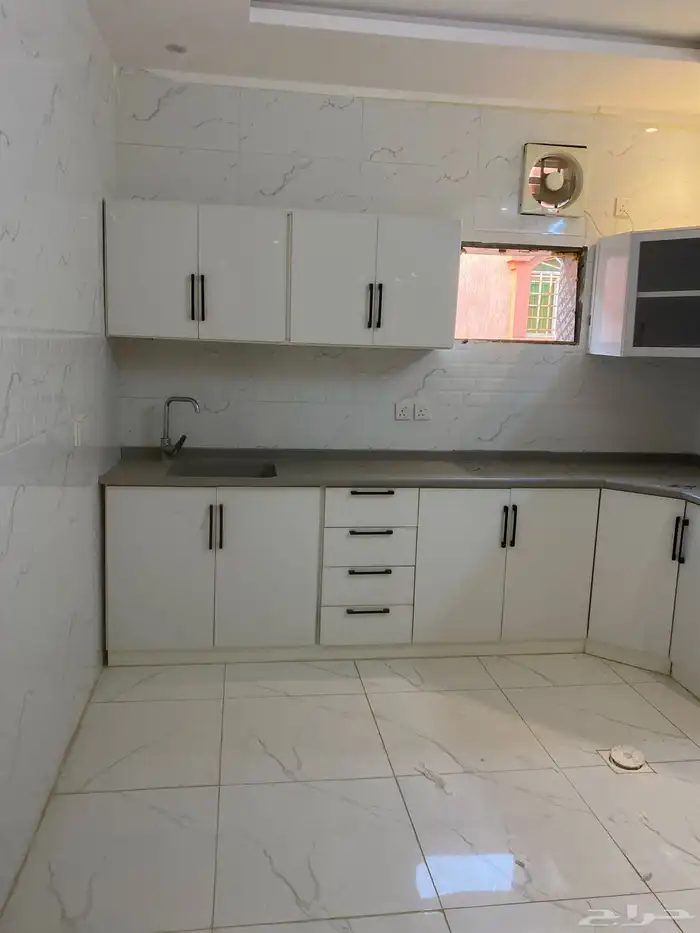 مطبخ للبيع 1