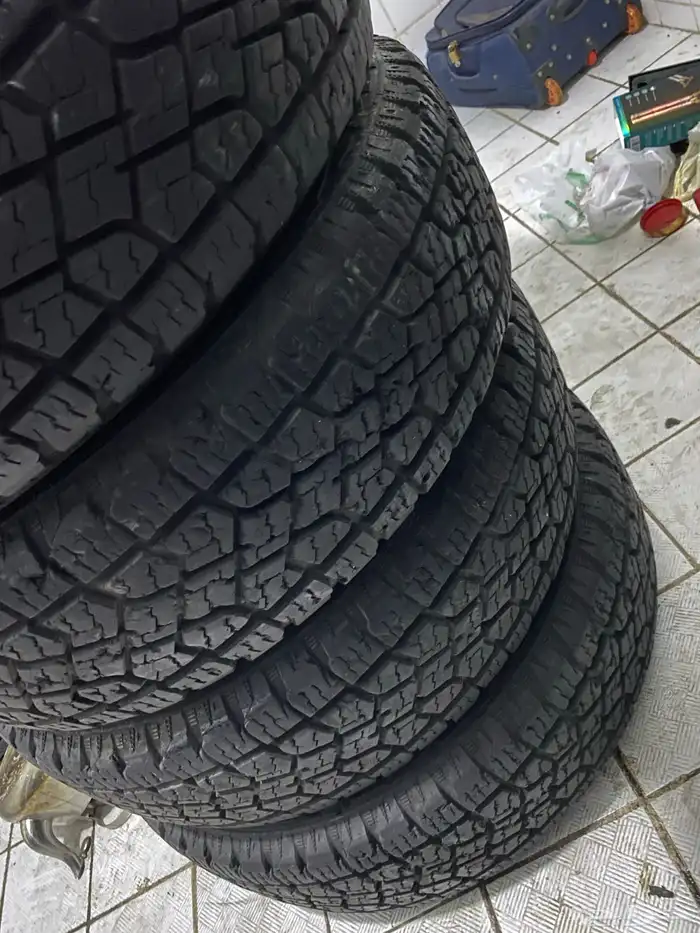 نعرض لكم كفرات نص حجري مقاس 245 75 17 2