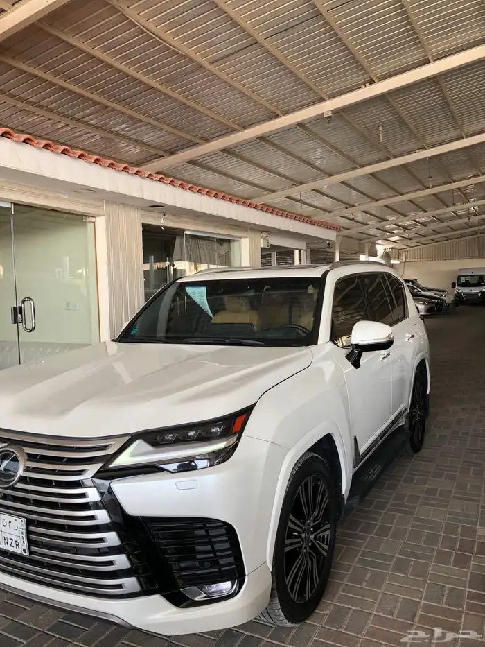 لكزس 2024 فل كامل LX600 شرط الفحص 2