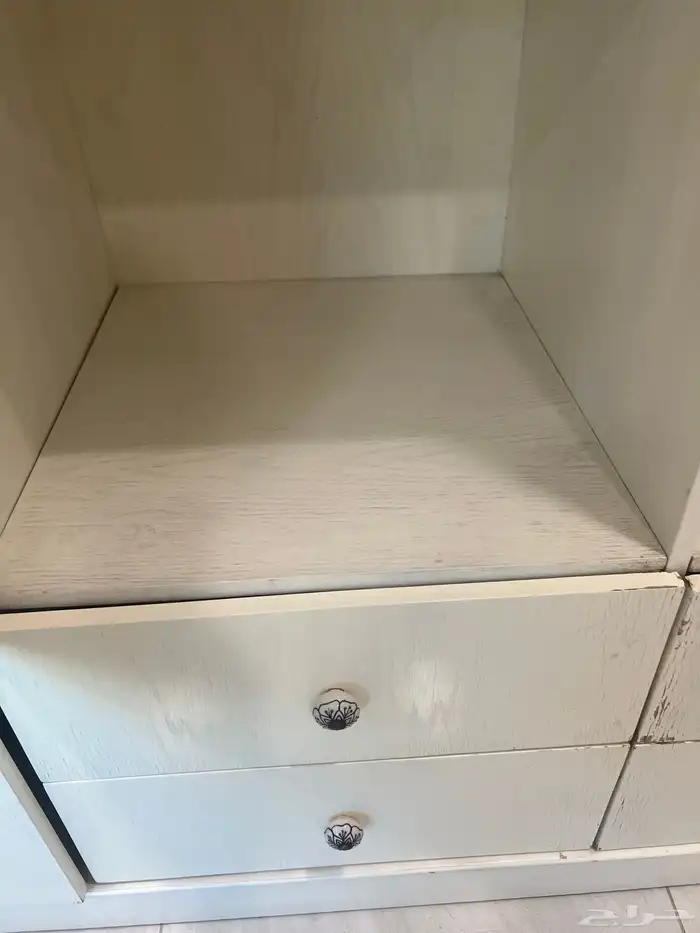 خزانه ملابس اربع ابواب 1