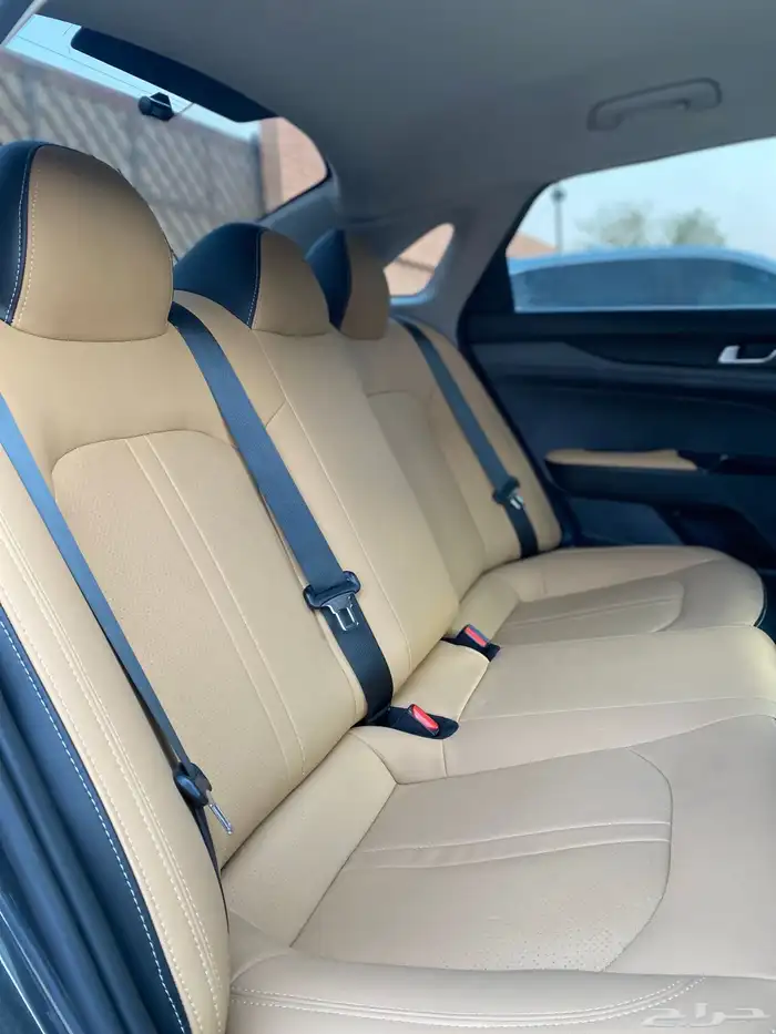 كيا فايف k5 2022 (بنزين) شبه اصفار بحالة الوكاله تماما 15