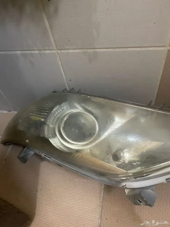 شمعات كامري 2011 للبيع 1