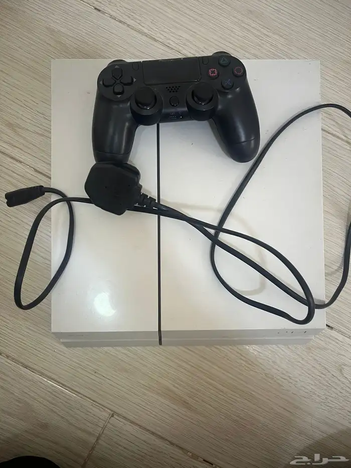 للبيع  جهاز بلايستيشن 4 (PS4 0