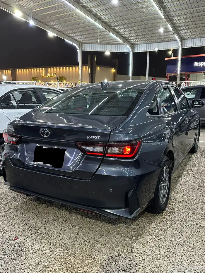 للبيع تويوتا  يارس 2023 السيارة وكاله لسعر 46 ألف 6