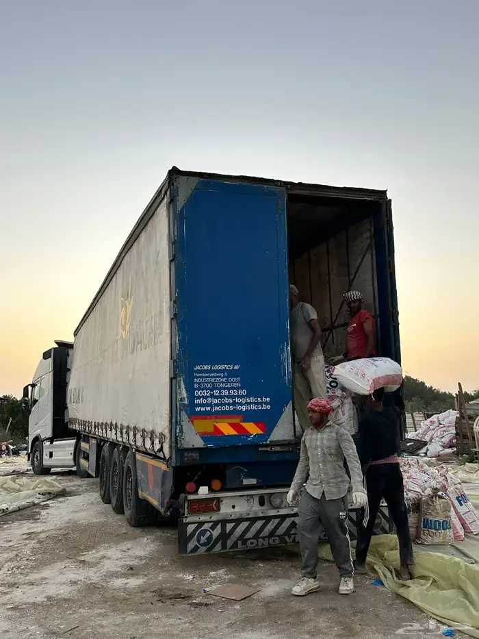 تريله دخل السعوديه 2