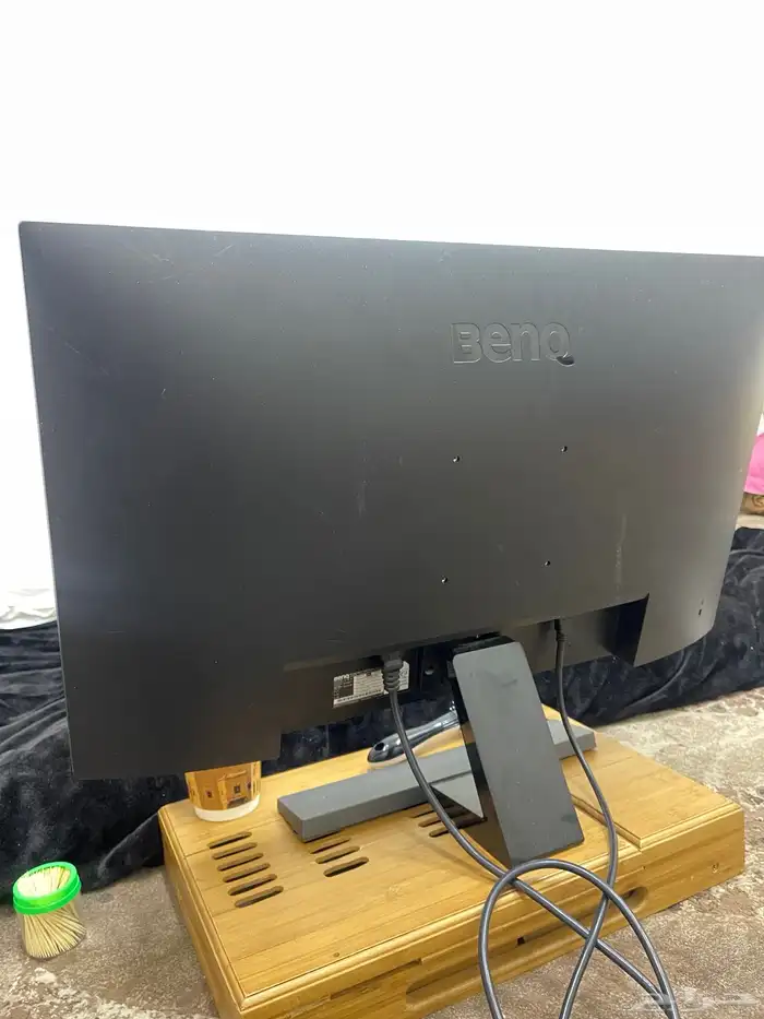 شاشة قيمنق BenQ 4K مقاس 27 انش 1