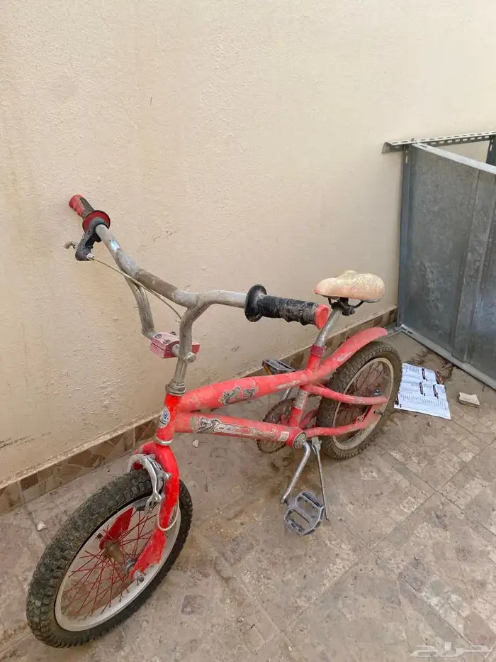 سيكل كوبرا أحمر مقاس 16 او 20 مخزن 5 سنوات استعمال 3 شهور 3