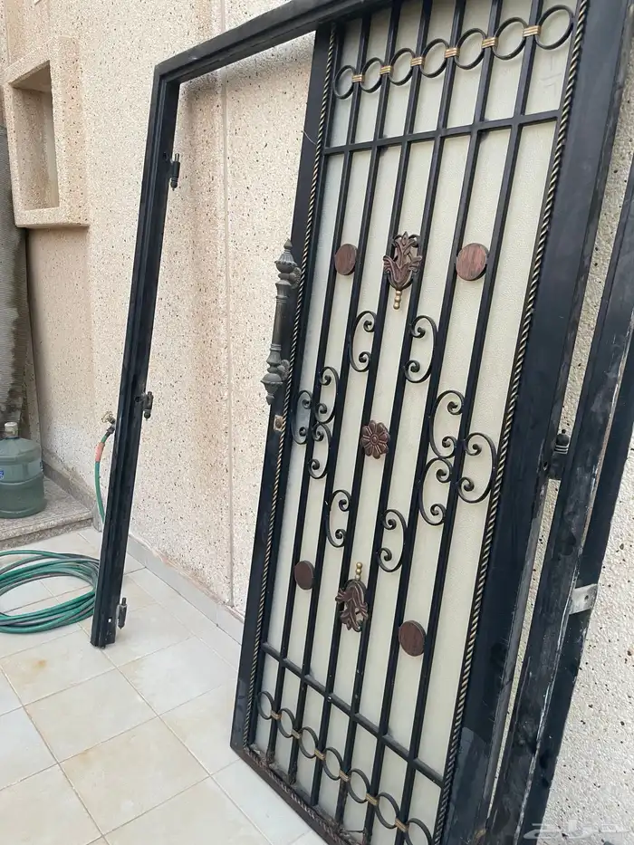باب حديد خارجي للبيع 1