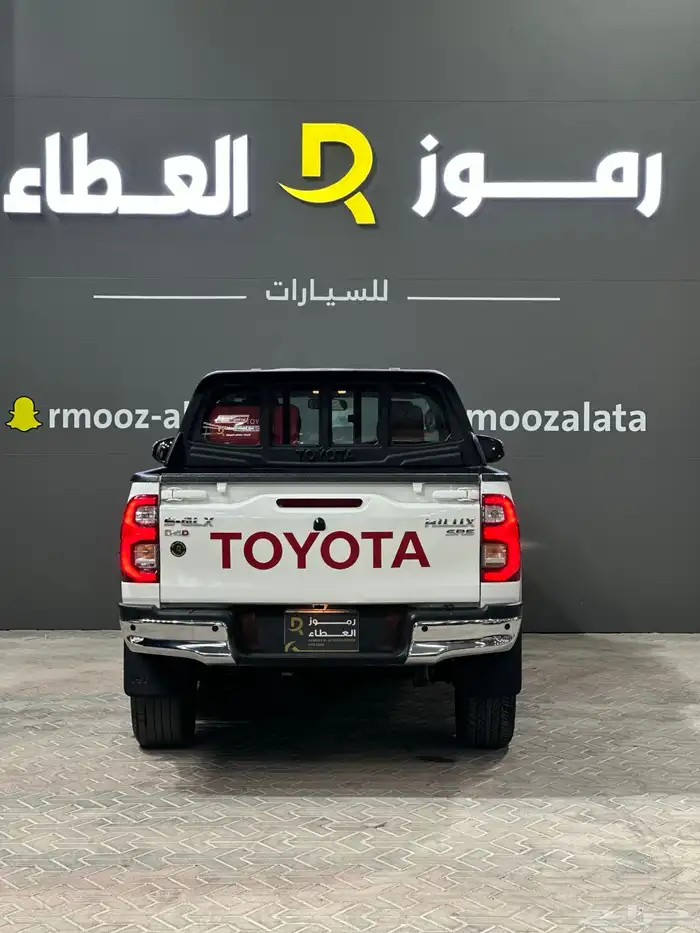 تويوتا هايلوكس ديزل دبل - 2024 - سعودي 12