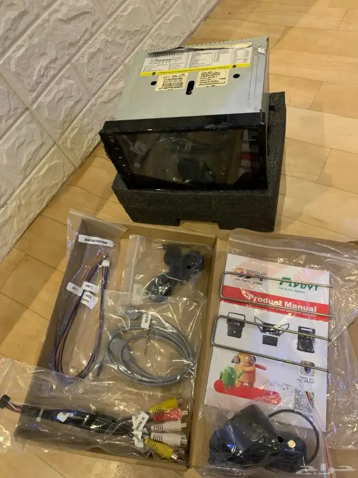 شاشه فورد كراون فكتوريا 0