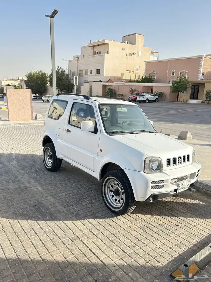 للبيع سوزوكي جمني 2009 5