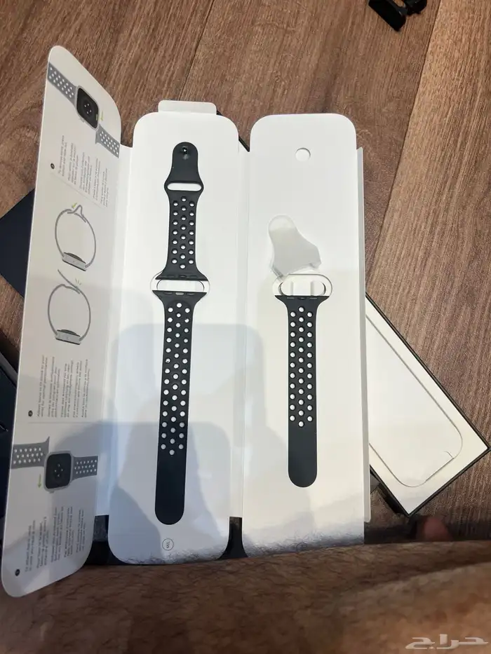 ساعة ابل اصدار 7 nike 2