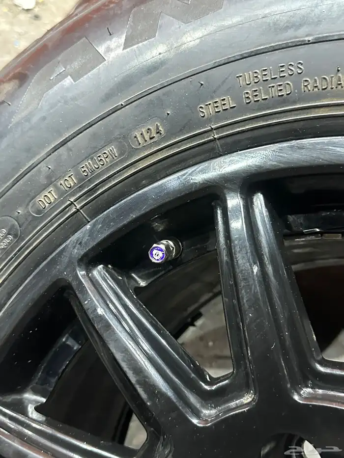 كفرات شاهين ريدنز مع جنوط برايد 6 مسمار مقاس 17 3