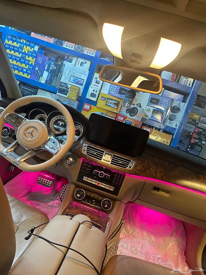 تركيب لدات داخليه مرسيدس CLS400 2014معاالدركسون والشاشه 5