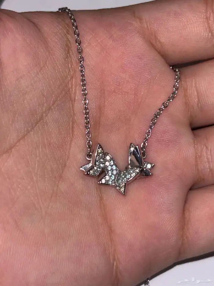 عقد lilia من سواروفسكي 2