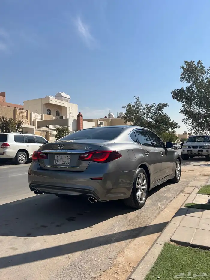 انفنتي Q70 2016 3