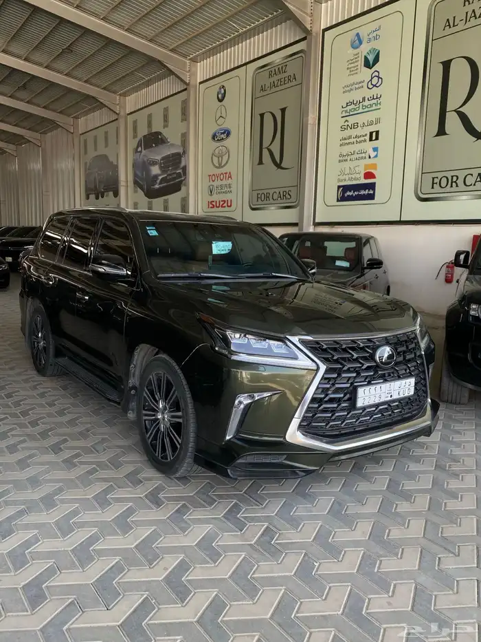 لكزس LX570 سعودي 2021 بودي وكاله 0